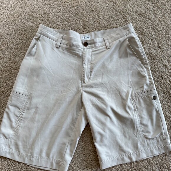 Mens ADIDAS golf CARGO shorts sz 32 waist Soft Smooth Fabric - Picture 2 of 5